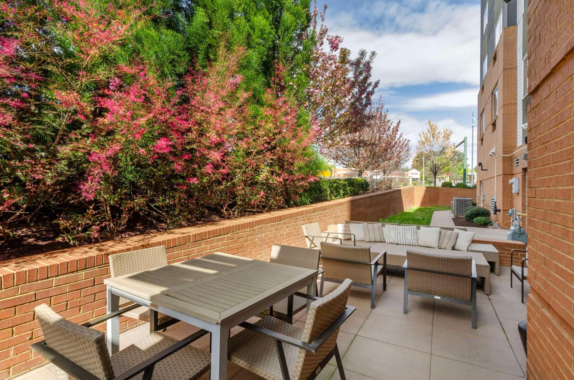 Country Inn & Suites By Radisson, Charlottesville-Uva, Va Kültér fotó