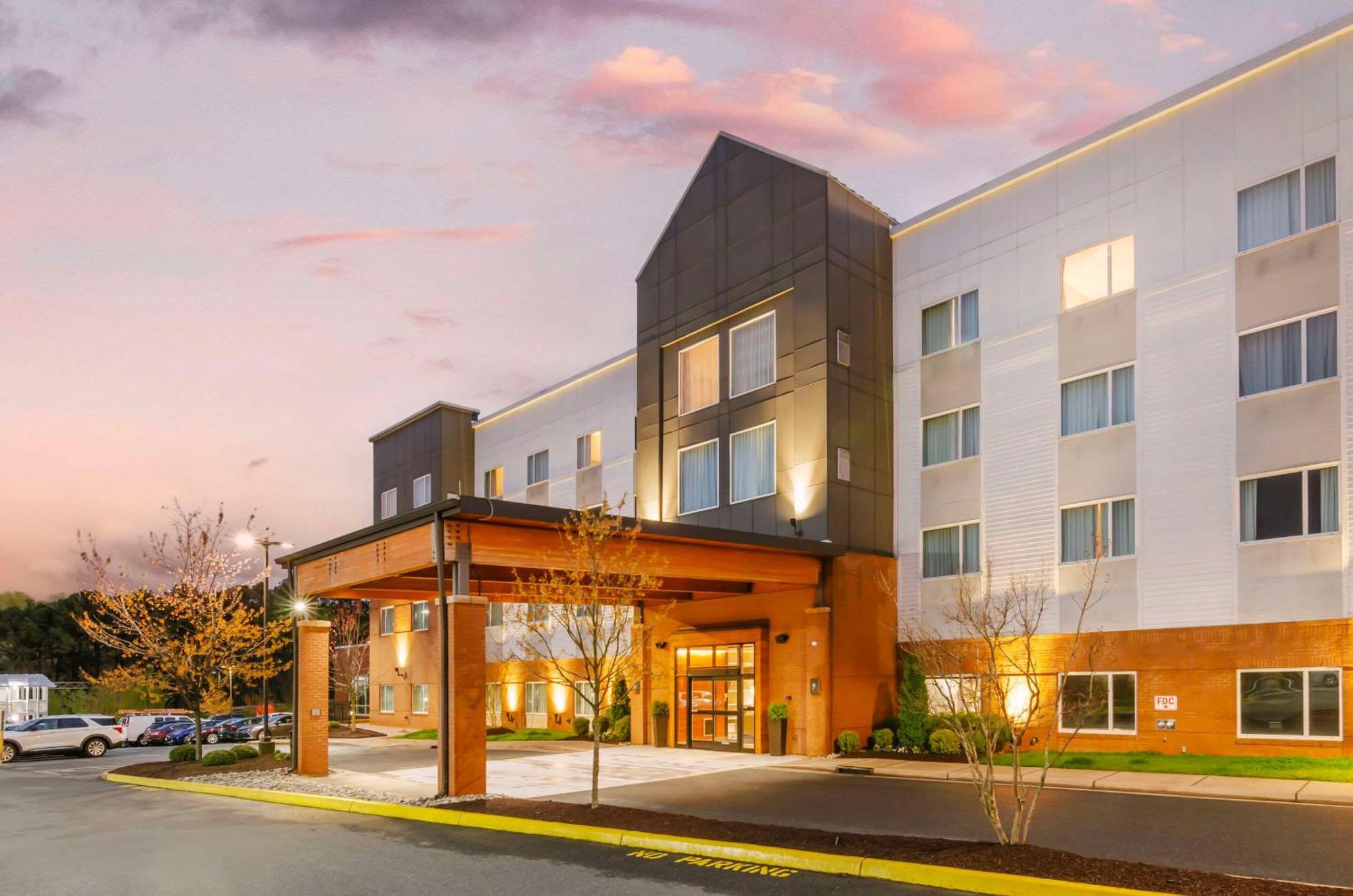 Country Inn & Suites By Radisson, Charlottesville-Uva, Va Kültér fotó